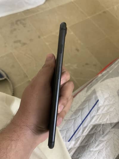 Iphone 7plus pta approved 32gb