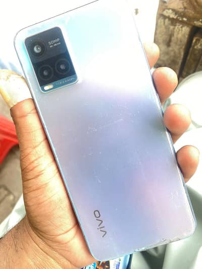 vivo y 33s    6/128 Gb