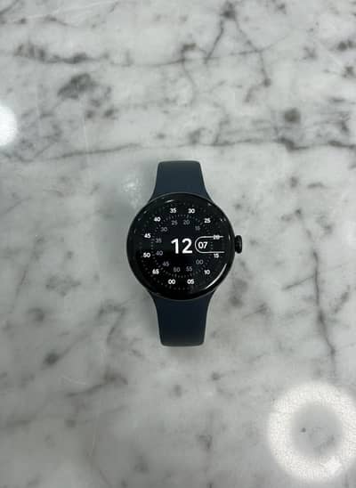 Google Pixel Watch 2 – Pristine Condition (Scratchless)