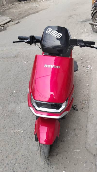 Revoo [A12] Electric Scooty  Brand New | 2026 Model |"0304-1145000"