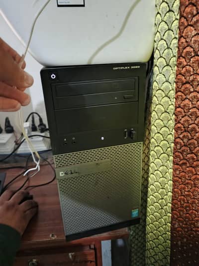 Dell i5 4th Gen Optiolex 3020