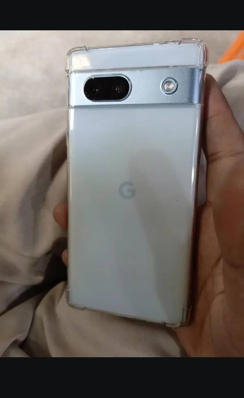 google pixel 7A 1