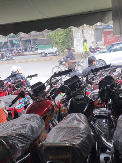 Hussain Auto all Model BIKE available