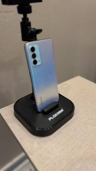 Real me GT Master 256GB 8gb ram