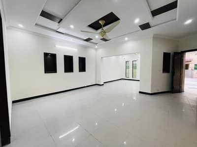 7 Marla House for sale Abu Bakar block bharia town phase 8