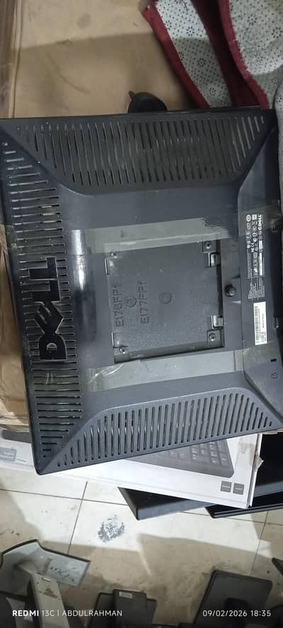 Dell/HP/>>LENOVO/     SAMSUNG