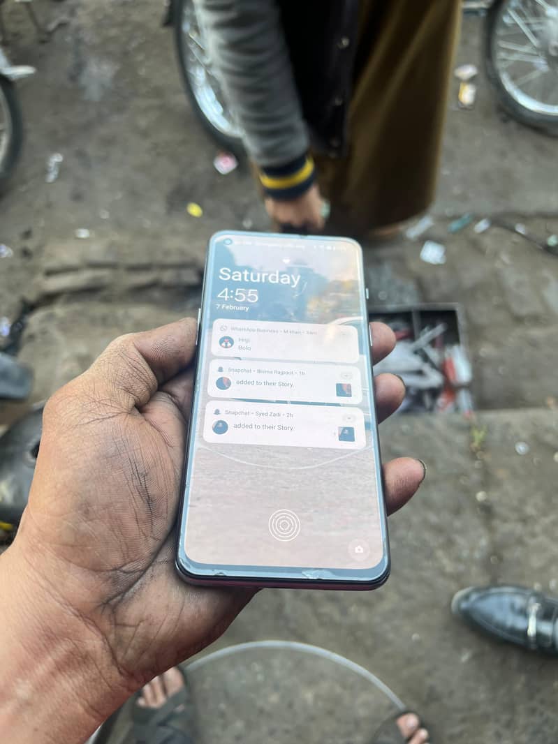 One plus Node 2 5g . . 8/128 1