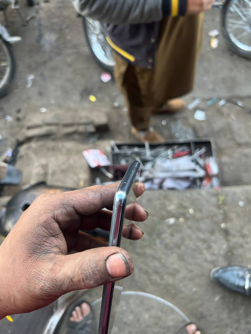 One plus Node 2 5g . . 8/128 4