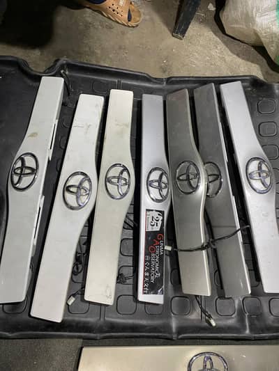 TOYOTA PRIUS 1.5 DIGGI PUSH AND SADA PATI