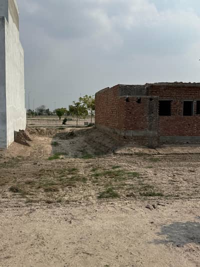 5 MARLA PLOT FOR SALE IN OVERSEAS BLOCK