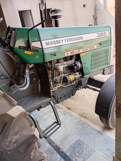massey 385