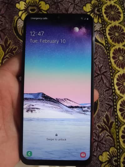 Samsung Galaxy a30. . . . 4.64. . . . Approved