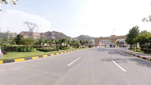 Proper 1 Bed Non Furnished Apartment Available For Rent