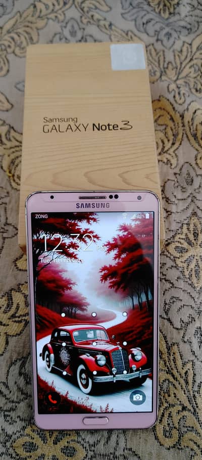 Samsung Note3 (Complete Box with accessories) "PTA official""
