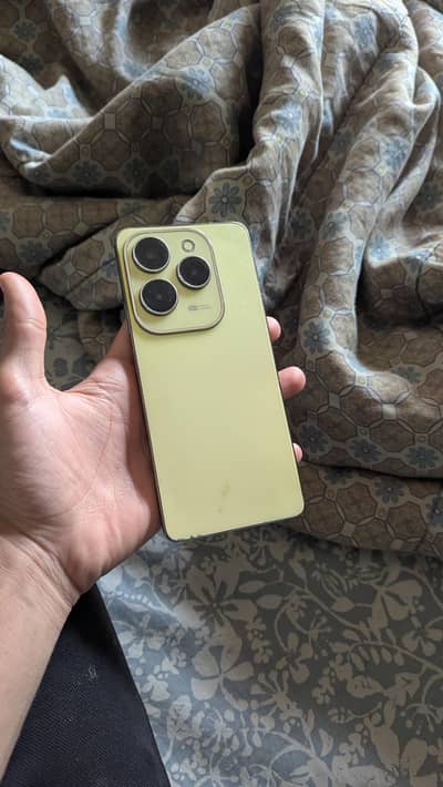 infinix hot 40 pro