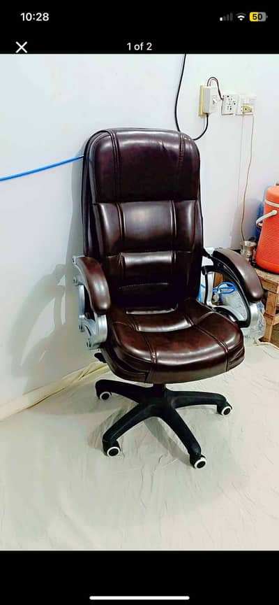 Office Table+Boss Chair+Two Client Chairs