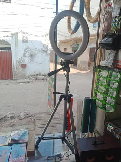 New Mobile movie astand with ringer