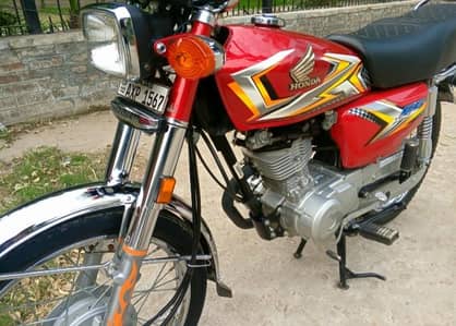 Honda 125 Model 2024/2025 Red Fabulous Lush Condition Total Original