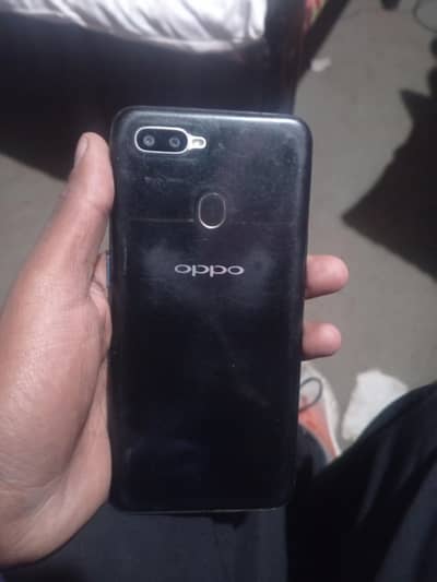 oppo a5s my contact number  03292458812
