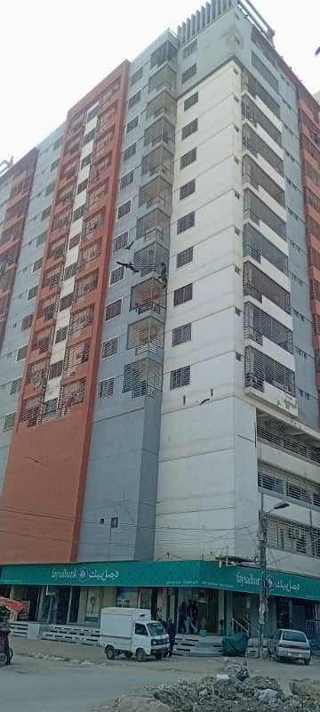 Beautiful flat available for rent in north nazimabad block m