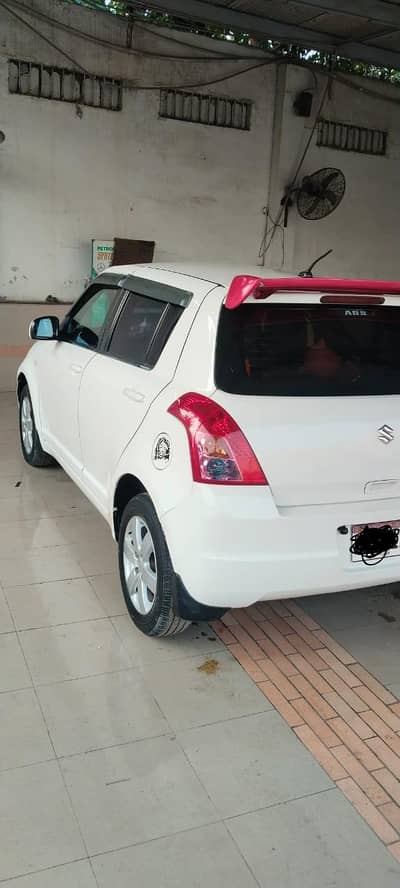 auchi gari hai gar ki  dellar phone nahi karna