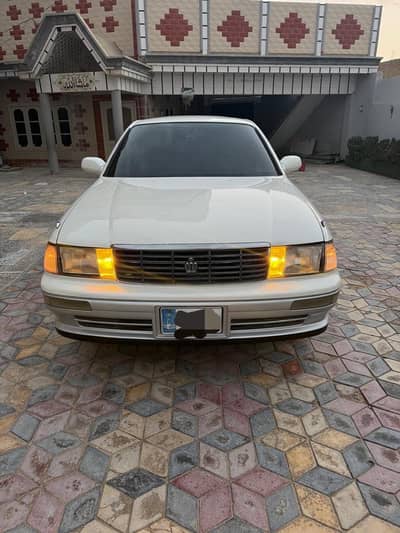 Toyota crown bumper to bumpers original