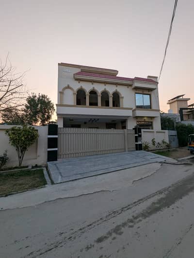 Ultra-Luxury Owner-Built 1 Kanal Lawn House for Sale | 11 Marla Constructed + 9 Marla Lawn | Near Valencia Town