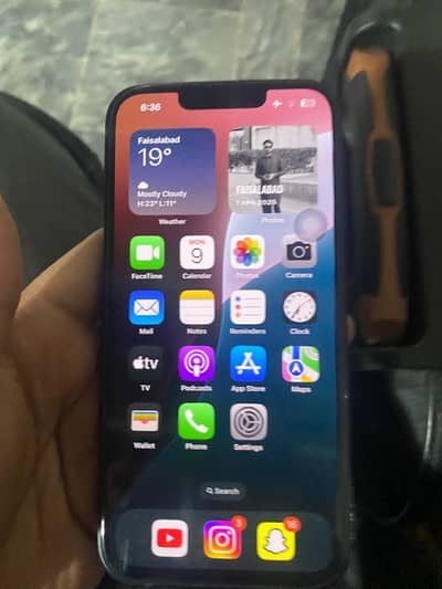 iPhone 13 non active (1 year warranty)