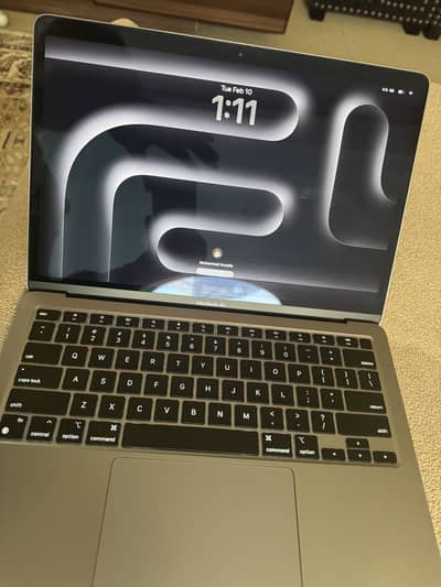 Macbook Air M1 16/256. Slight display issue