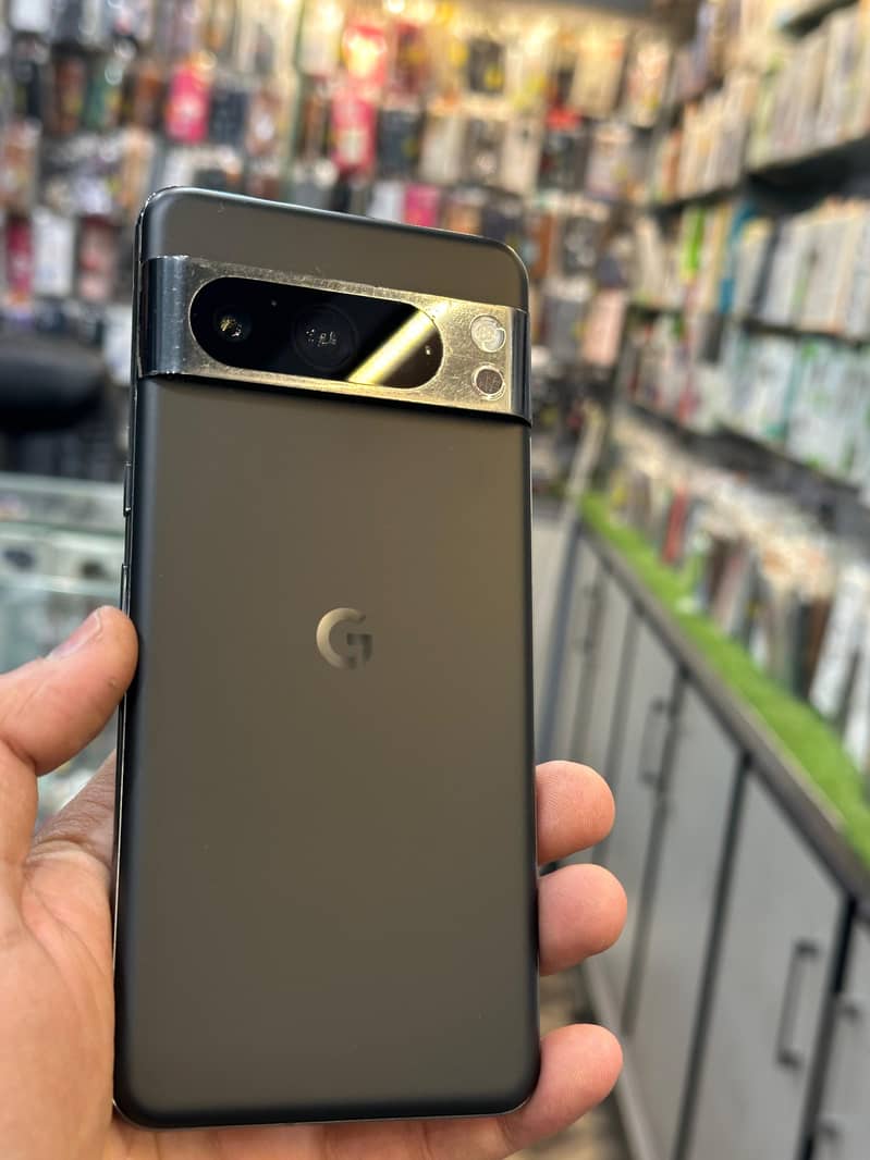 GOOGLE PIXEL 8 PRO 0