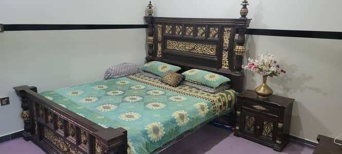 king bed