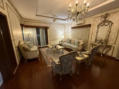 5 Bedrooms DDL Falcon Complex, IH Category, 500 Sq Yards Luxurious House For Sale!