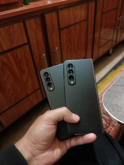 Samsung Fold 4 & Fold 3