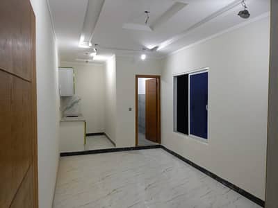 Studio Apartment For Family / Bachelor in Sharifabad Near Dua Chowk