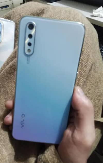Vivo S1