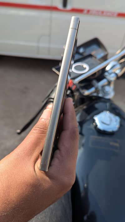 Samsung Galaxy S24 ultra official PTA12/256