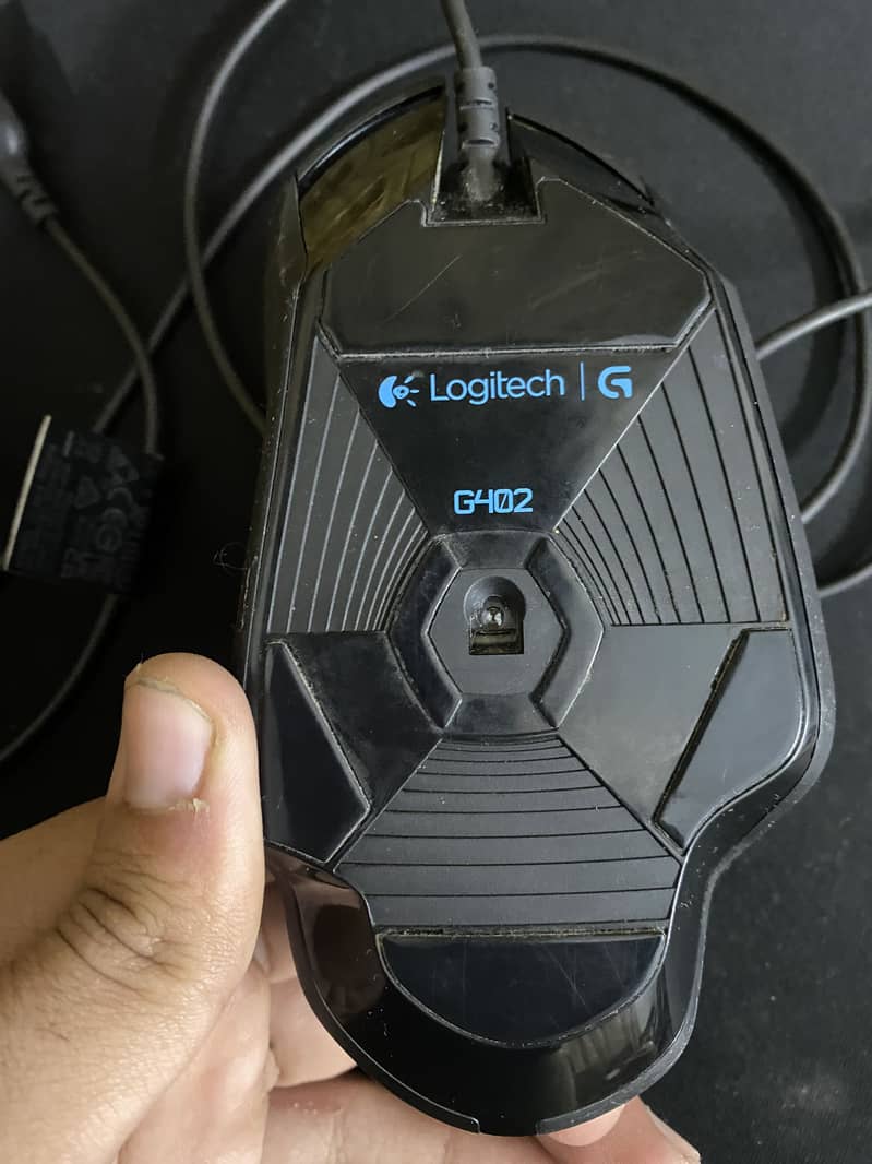 LOGITECH G402 5