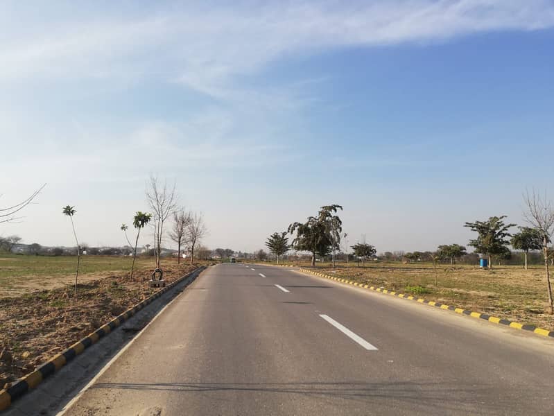 5 Marla Plot  Prime Location 2