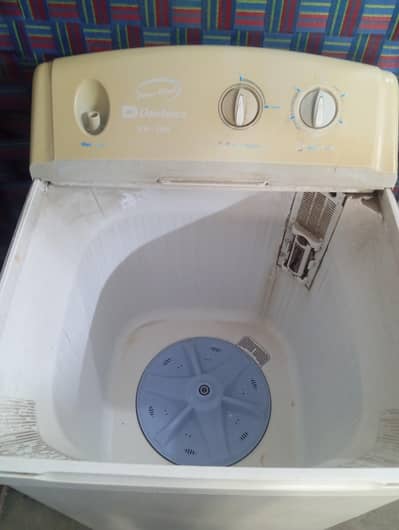  Dawlance Washing Machine – Model DW-5100 (For Sale)