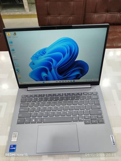 government chief minister 2025 core.  I7.13gen  8Gb ram  512:SSD