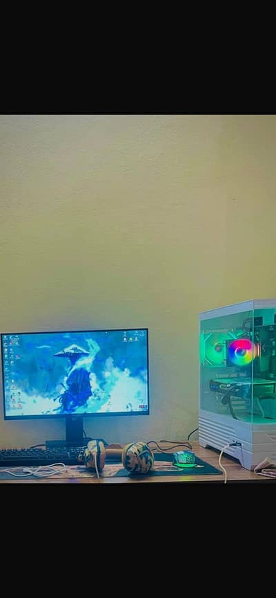 Gaming pc in mint condition  available
