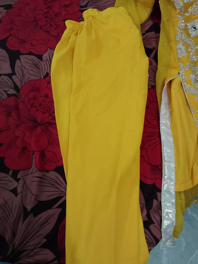 mirror work suit 1