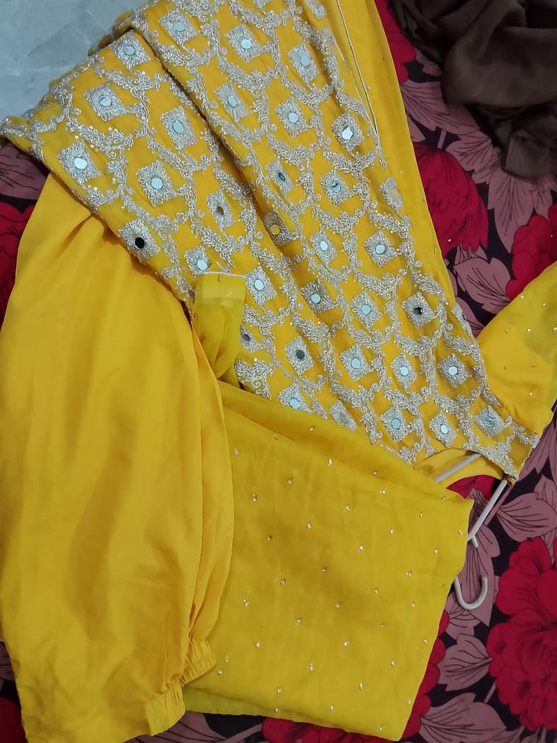 mirror work suit 2