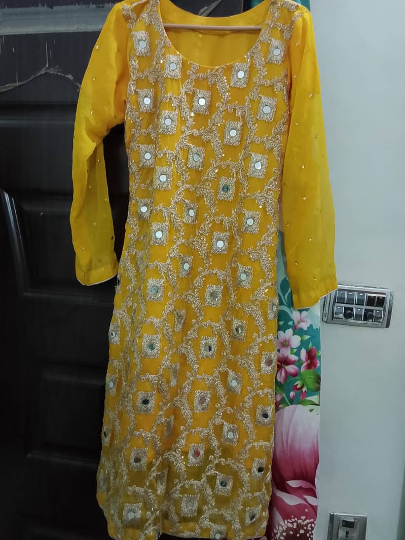 mirror work suit 3