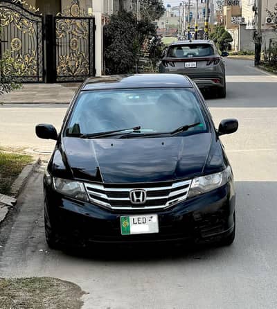 Honda City 1.3 perfect Car. betrn. Corolla. civic. wagonr. swift. cultus.