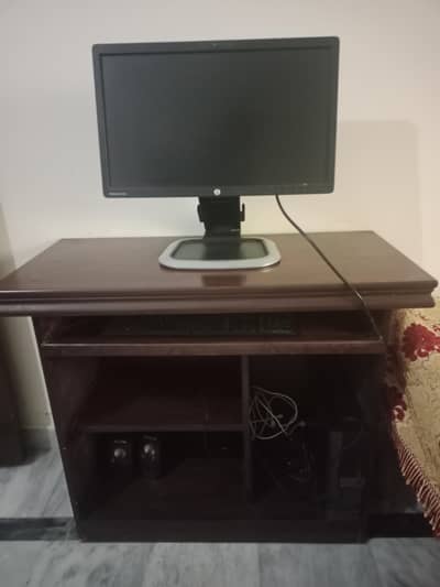 Condition is 10 by 10. For sale with table.