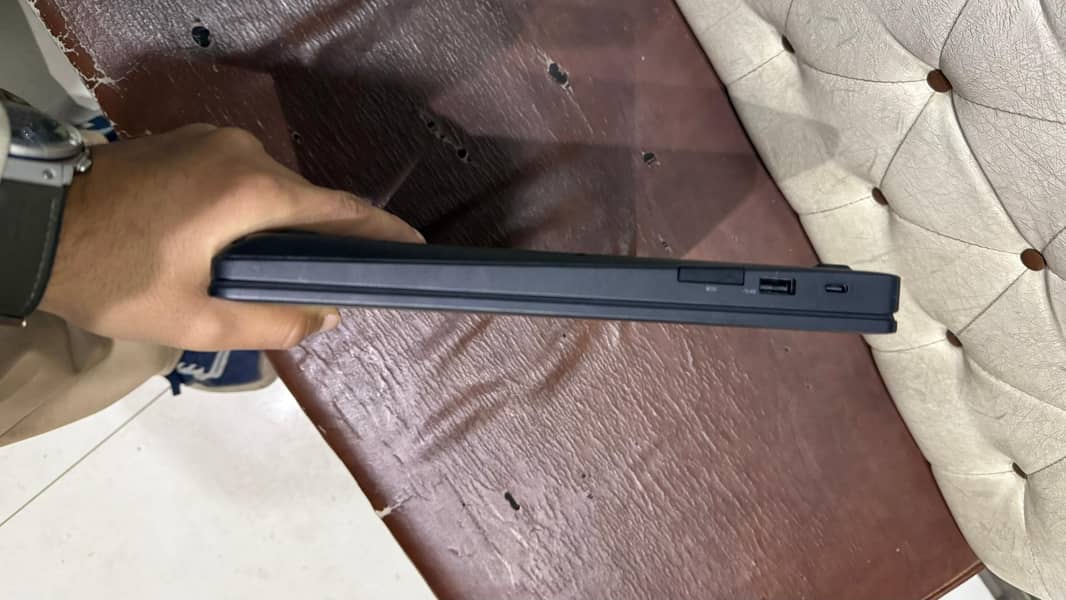 Dell Precision 3530 7