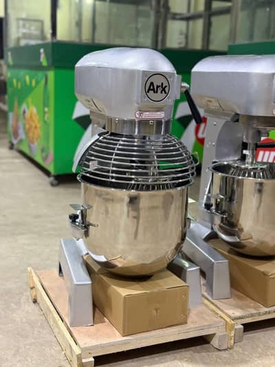 pizza dough mixer 5 K G / pizza oven / cooking range