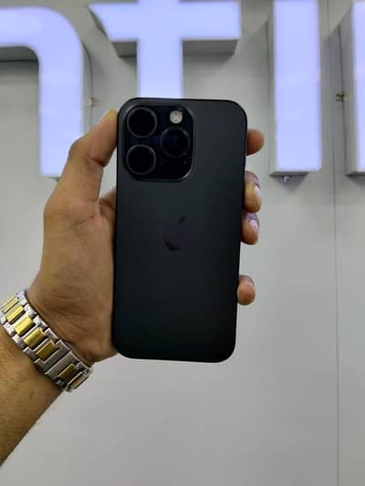 Apple iphone 15 pro | 128gb | jv | bh 89% | 10\10 |