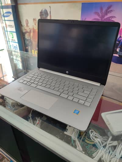 Hp Pentium Gold i5 6th Gen